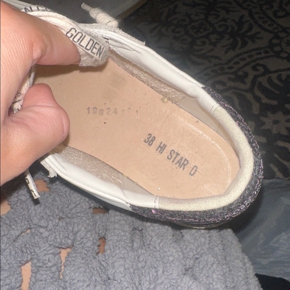 Golden Goose Sneakers with Glitter Star - Picture 6 of 8